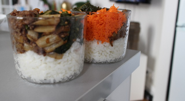 mélange de légumes riz et viande un plat équilibré - Un bibimbap fait maison
