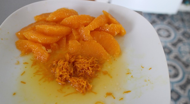 réunir les supremes et les zestes d'orange - Salade cuite de carottes à la fleur d'oranger