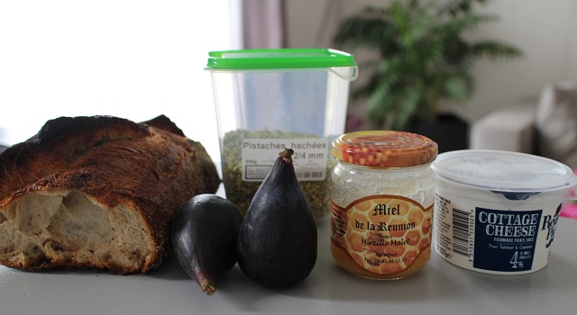 ingrédients - Tartine de figues et pistaches