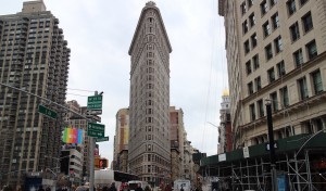 flat iron building à visiter en hotel - Pont de Brooklyn Manhattan New-York Foodie - le voyage gastronomique