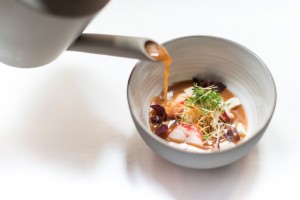 Soupe Miso au homard -buddha-bar-hotel-paris-5-etoiles-et-start-up